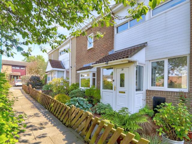 2 bedroom terraced house for sale