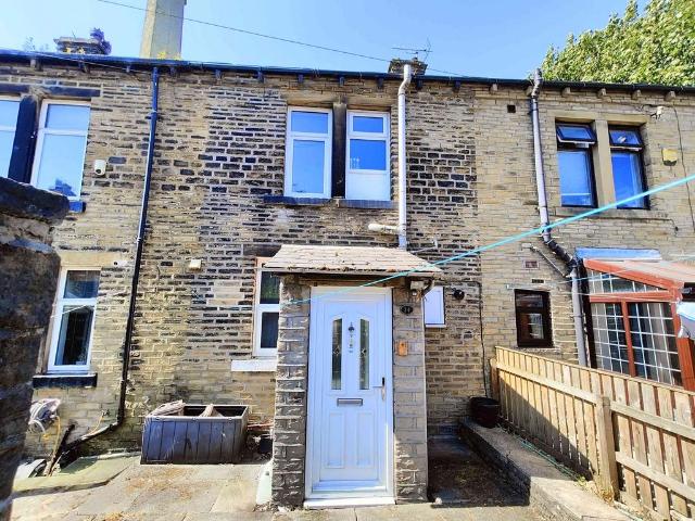 2 bedroom terraced house for sale