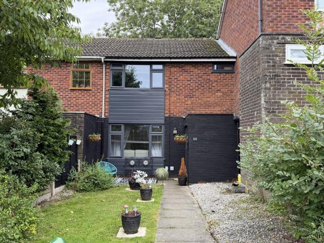 2 bedroom terraced house for sale