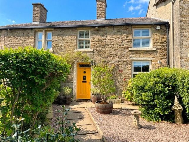 2 bedroom terraced house for sale