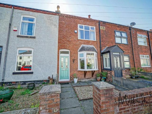 2 bedroom terraced house for sale