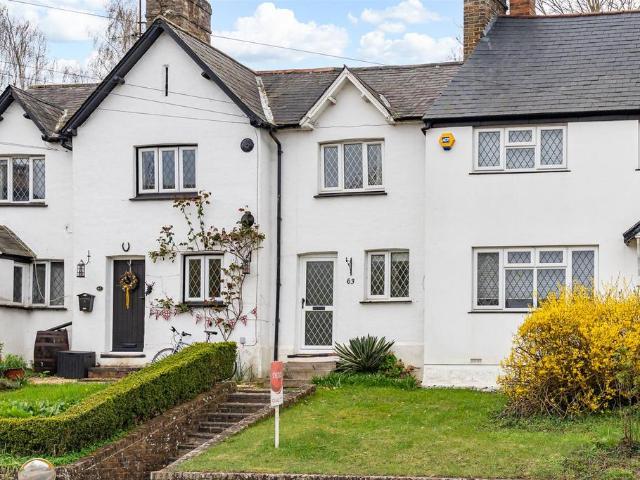 2 bedroom terraced house for sale