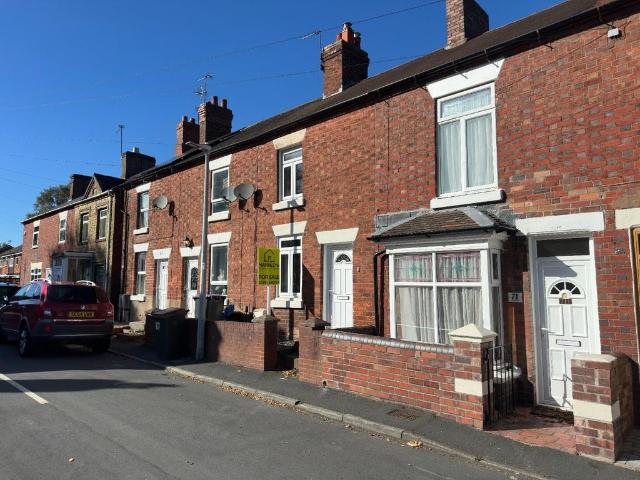 2 bedroom terraced house for sale