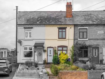 2 bedroom terraced house for sale