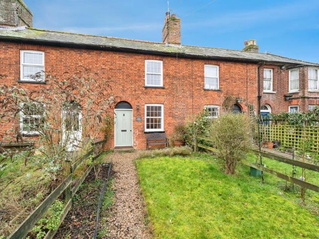 2 bedroom terraced house for sale