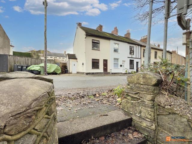 2 bedroom terraced house for sale