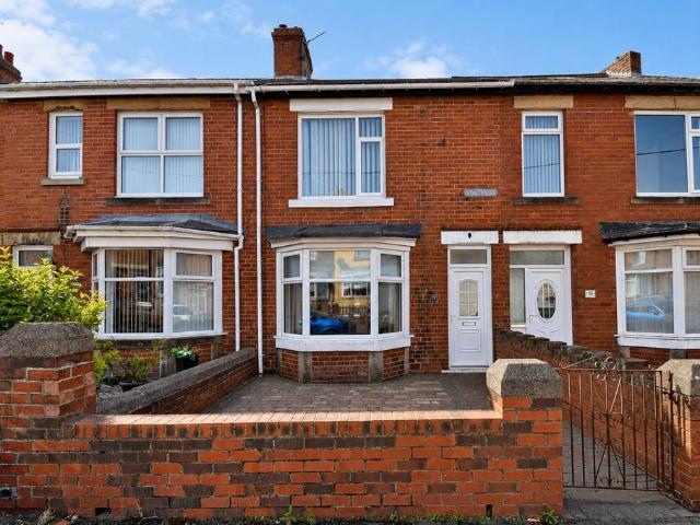2 bedroom terraced house for sale