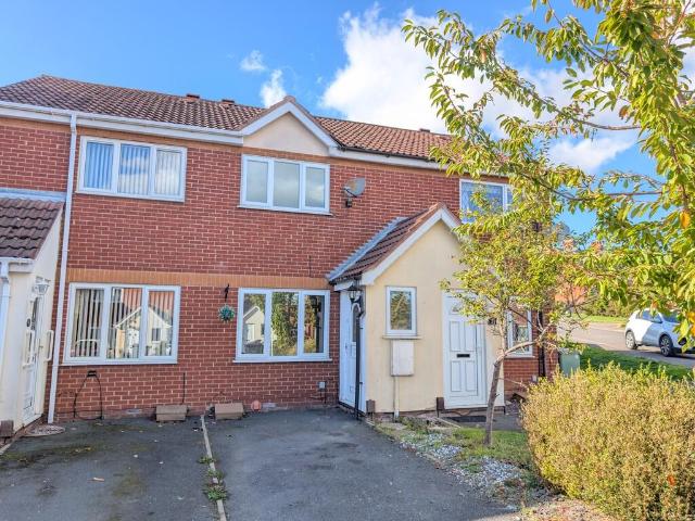 2 bedroom terraced house for sale