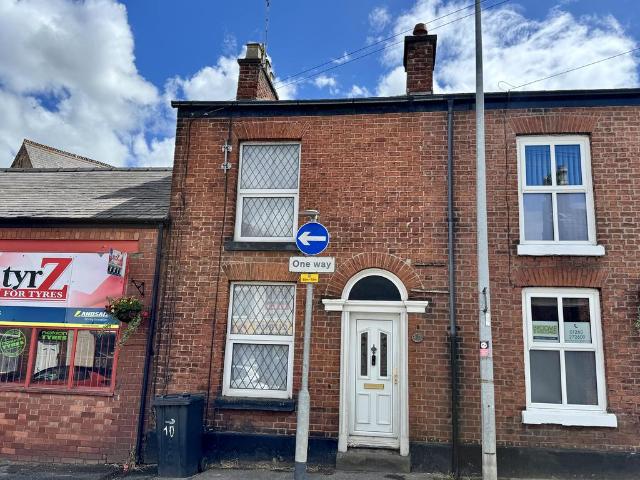 2 bedroom terraced house for sale