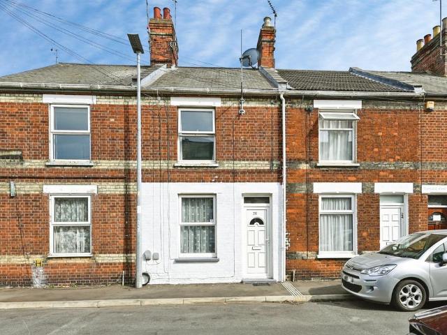 2 bedroom terraced house for sale