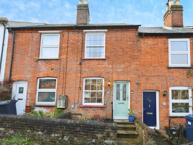 2 bedroom terraced house for sale