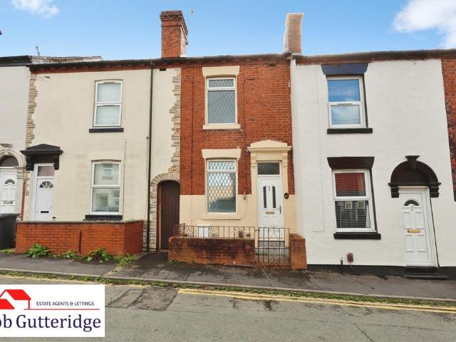 2 bedroom terraced house for sale