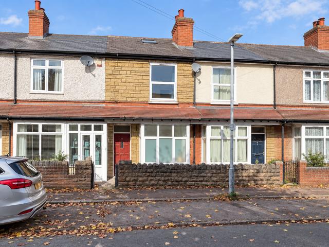 2 bedroom terraced house for sale