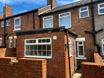 2 bedroom terraced house for sale