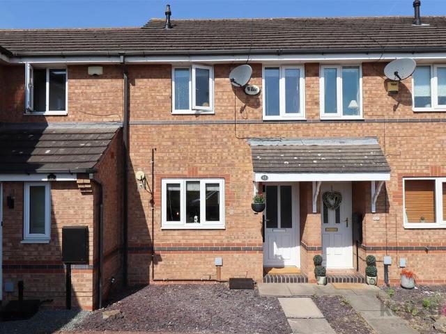 2 bedroom terraced house for sale