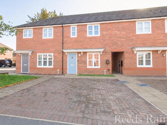 2 bedroom terraced house for sale