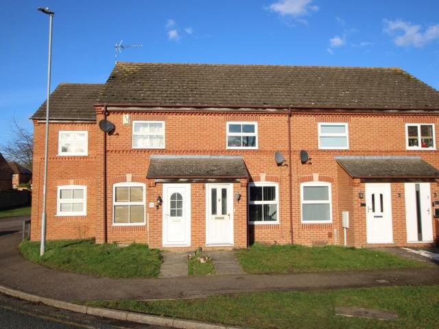 2 bedroom terraced house for sale