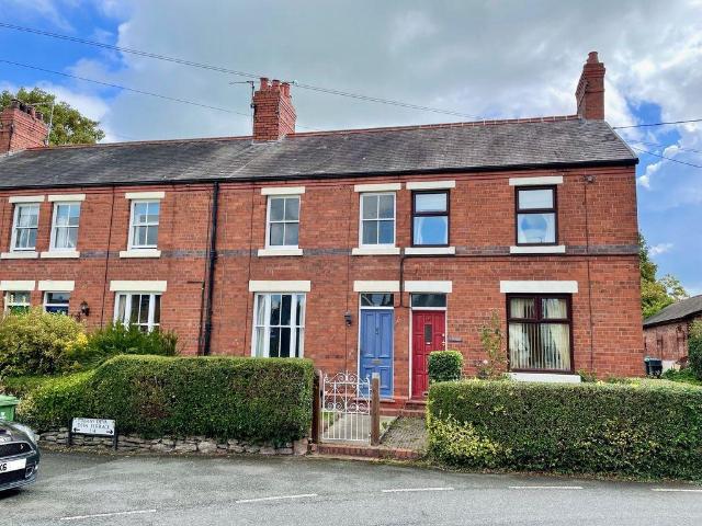2 bedroom terraced house for sale