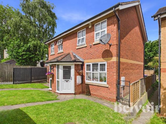 2 bedroom semi detached house for sale