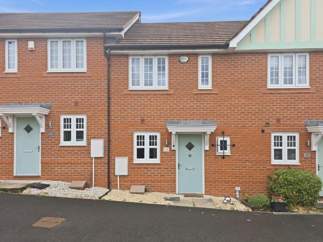 2 bedroom terraced house for sale