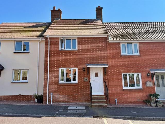 2 bedroom terraced house for sale