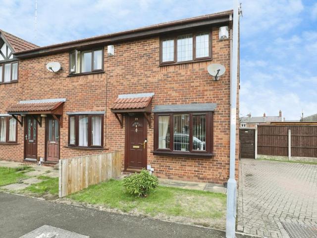 2 bedroom terraced house for sale