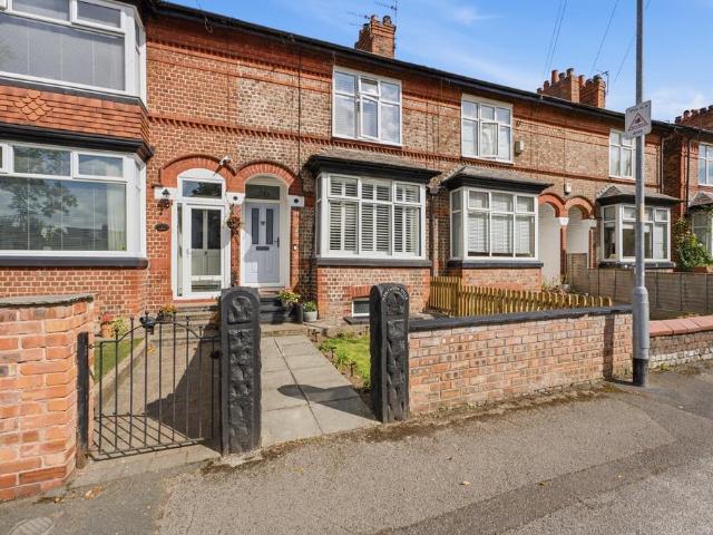 2 bedroom terraced house for sale