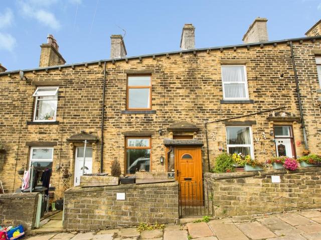 2 bedroom terraced house for sale