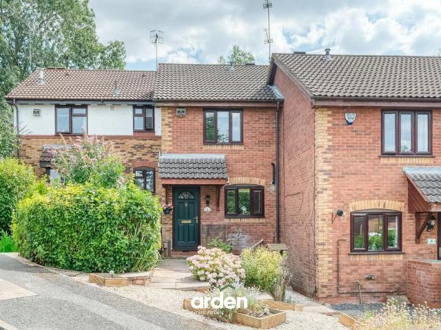 2 bedroom terraced house for sale