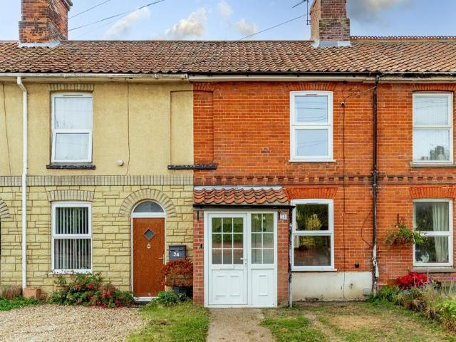 2 bedroom terraced house for sale