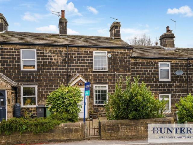 2 bedroom terraced house for sale