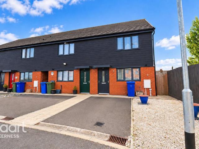 2 bedroom end of terrace house for sale
