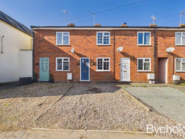 2 bedroom terraced house for sale