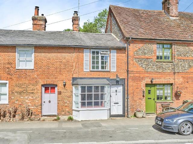 2 bedroom terraced house for sale