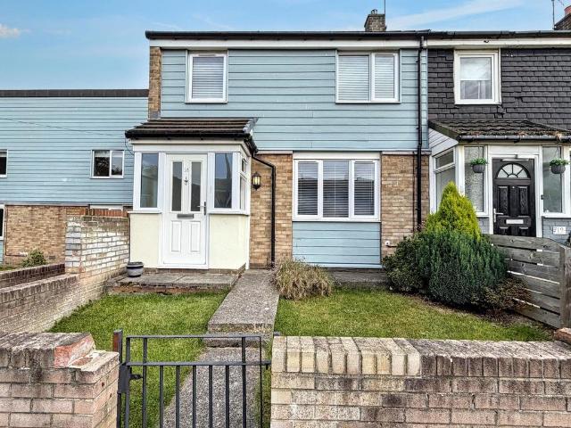 2 bedroom terraced house for sale