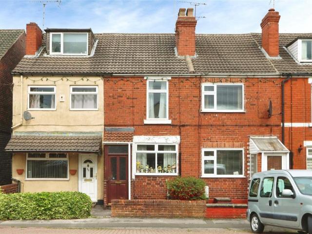 2 bedroom terraced house for sale