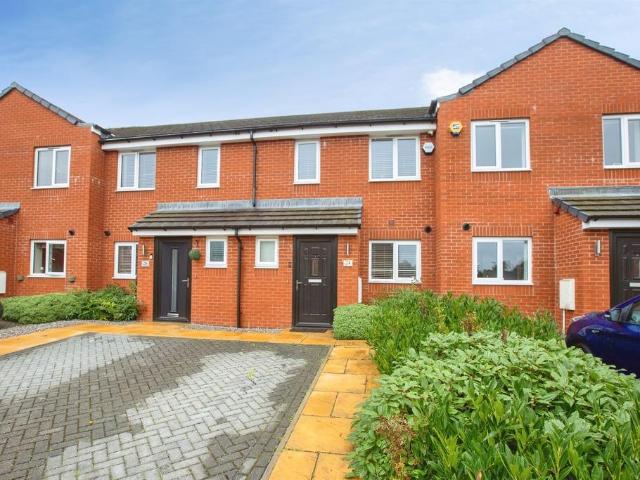 2 bedroom terraced house for sale