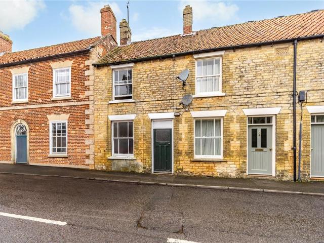 2 bedroom terraced house for sale