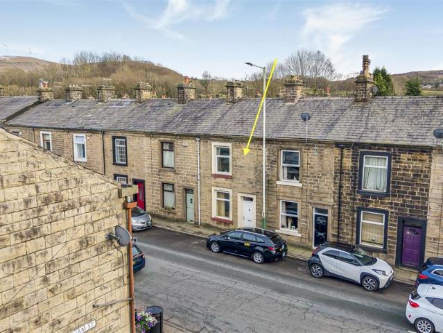 2 bedroom terraced house for sale