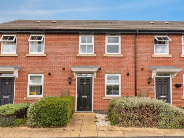 2 bedroom terraced house for sale