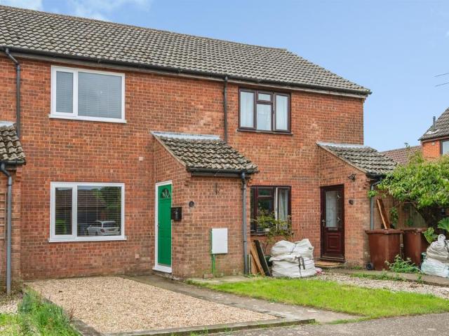 2 bedroom terraced house for sale