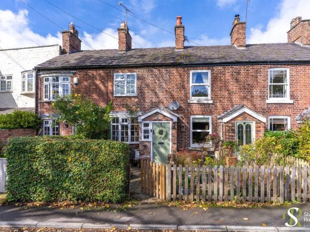 2 bedroom terraced house for sale