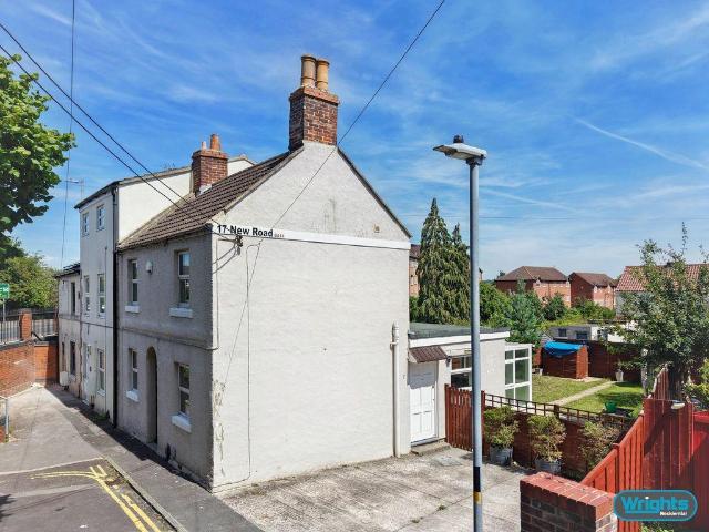 2 bedroom terraced house for sale