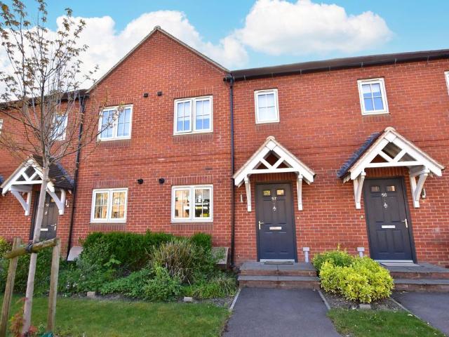 2 bedroom terraced house for sale