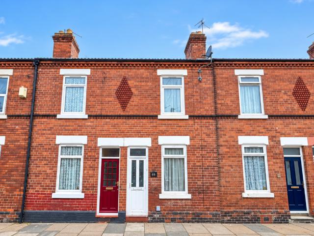 2 bedroom terraced house for sale