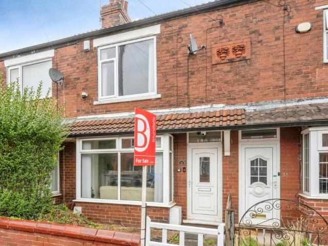 2 bedroom terraced house for sale