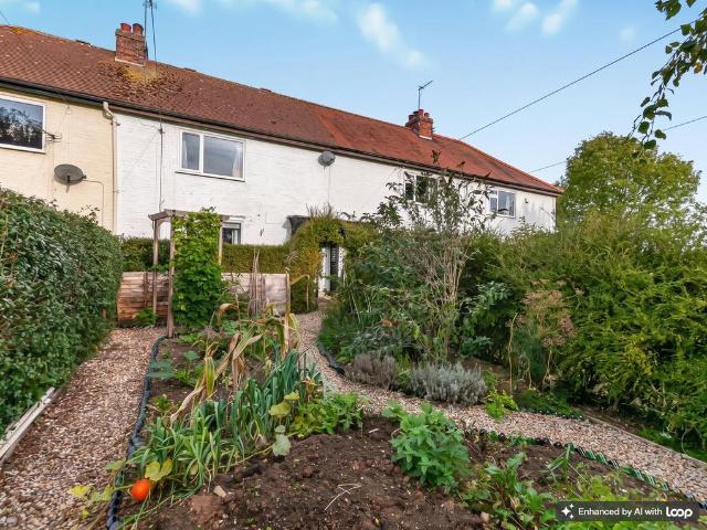 2 bedroom terraced house for sale