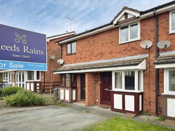 1 bedroom terraced house for sale
