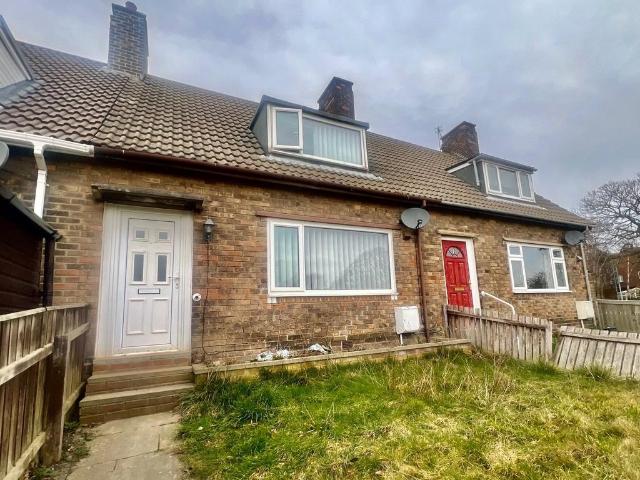 2 bedroom terraced house for sale