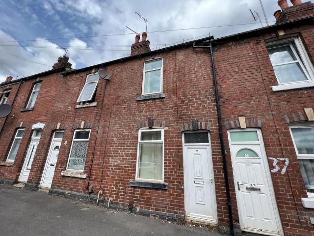 2 bedroom terraced house for sale